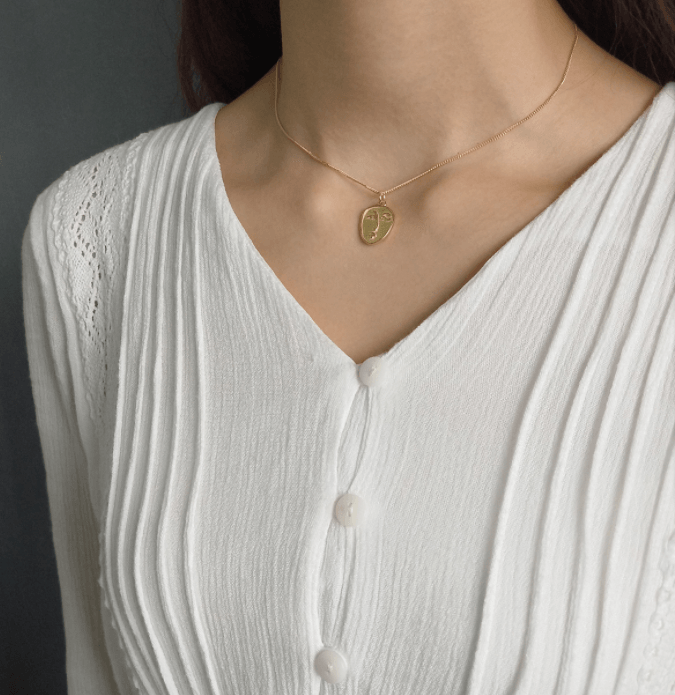 "Abstract Face" Pendant Necklace: 18K Gold Plated 925 Sterling Silver - Your-Look