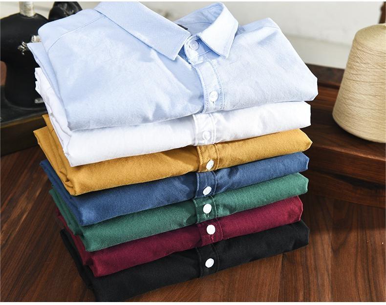 Artistic Comfort: Oxford Cloth Loose Long-Sleeved Men&