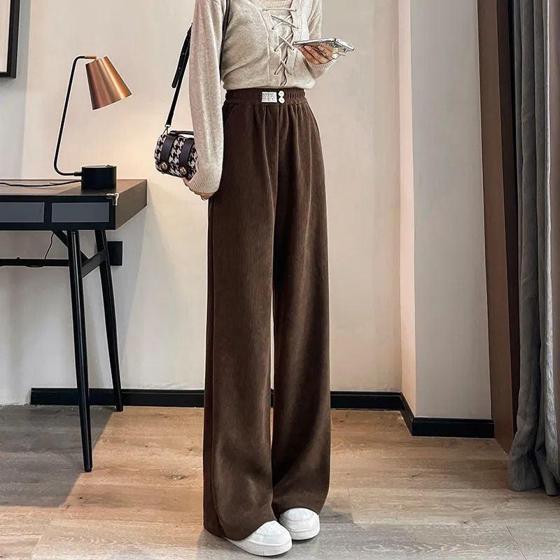 Cozy and Stylish: Women&