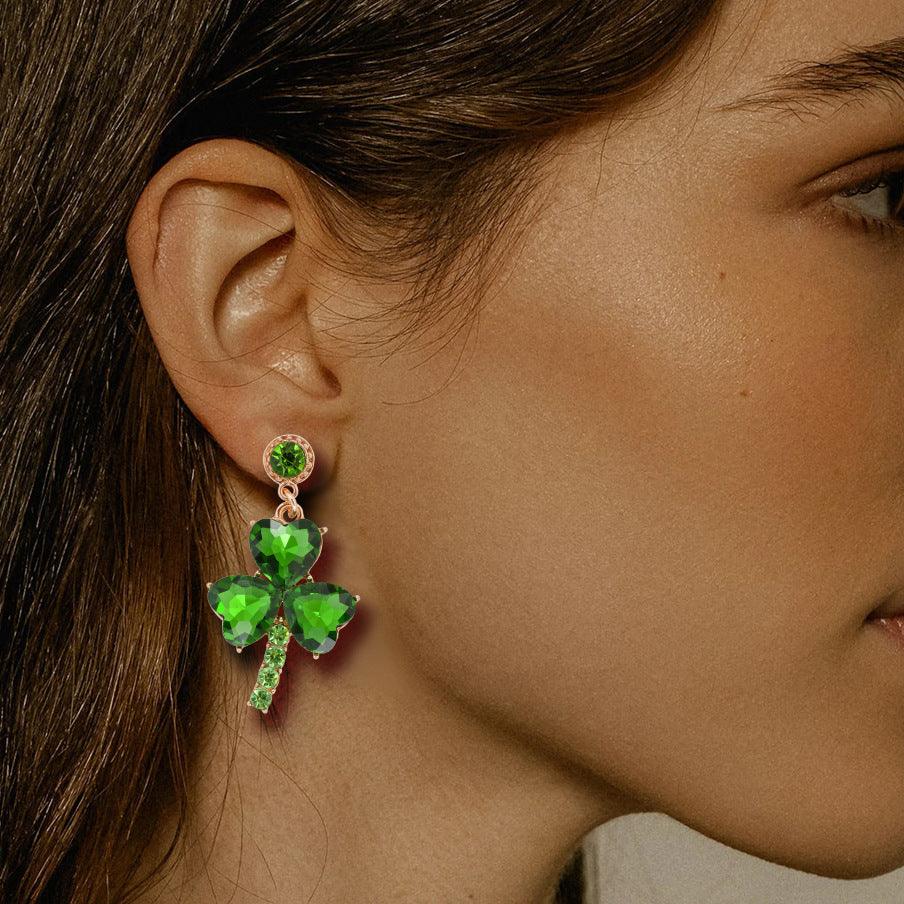 Make a Stylish Statement with Women&