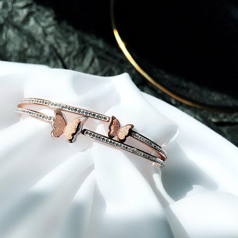 Rose Gold Titanium Steel Bracelet: Elegant Hand Jewelry for Women - Your-Look
