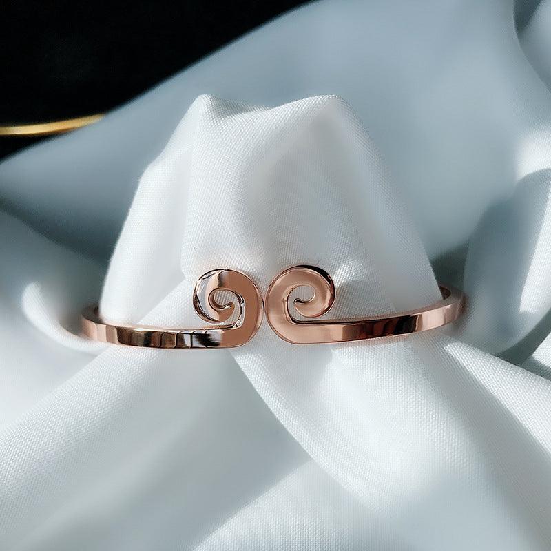 Rose Gold Titanium Steel Bracelet: Elegant Hand Jewelry for Women - Your-Look