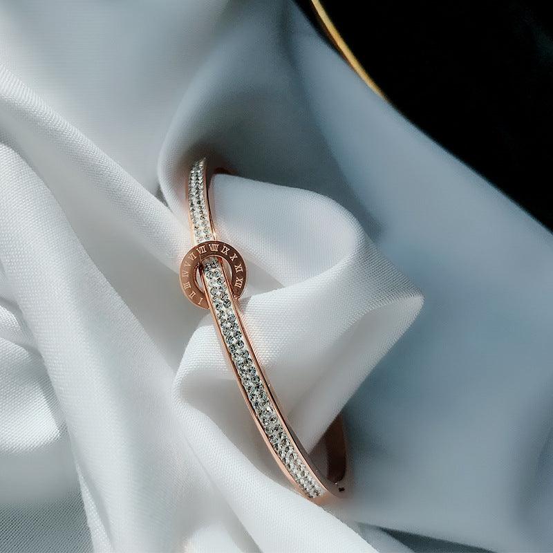 Rose Gold Titanium Steel Bracelet: Elegant Hand Jewelry for Women - Your-Look