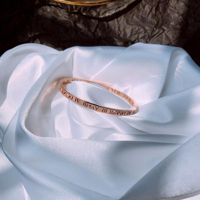 Rose Gold Titanium Steel Bracelet: Elegant Hand Jewelry for Women - Your-Look