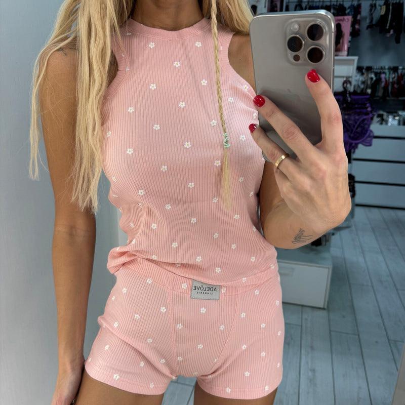 "Serenity Chic" Round Neck Sleeveless Shorts Two-piece Pajamas - Lounge in Effortless Style