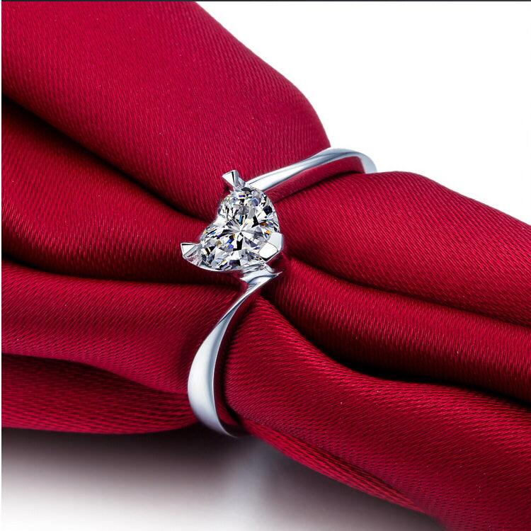 Stunning 950 White Gold Diamond Love Ring for Women - Your-Look