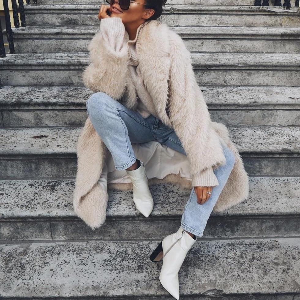 Effortlessly Chic: Women&