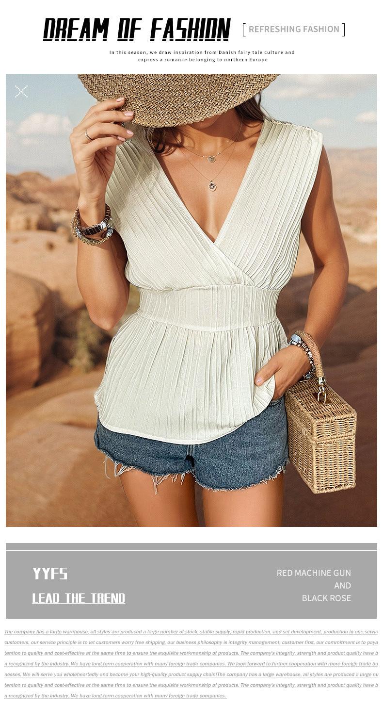 Chic Simplicity: Women&
