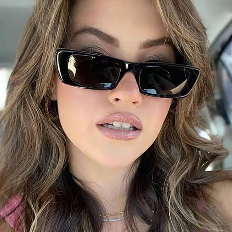 Embrace Vintage Chic with Fashion Small Frame Sunglasses for Women - Your-Look