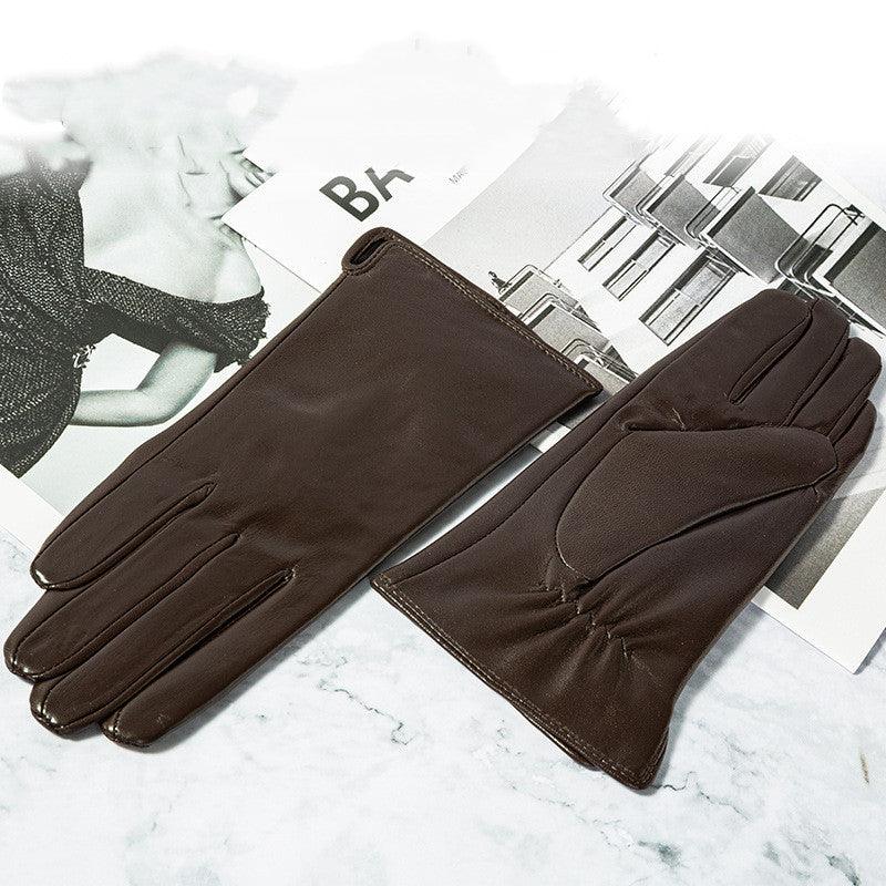 Plush Touch Screen Gloves: Luxurious Warmth with Touchscreen Compatibility - Your-Look