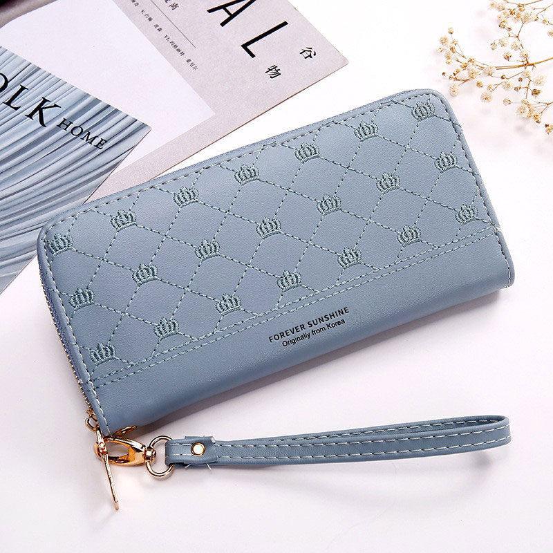 Regal Elegance: Single Zip Clutch Wallet for Women