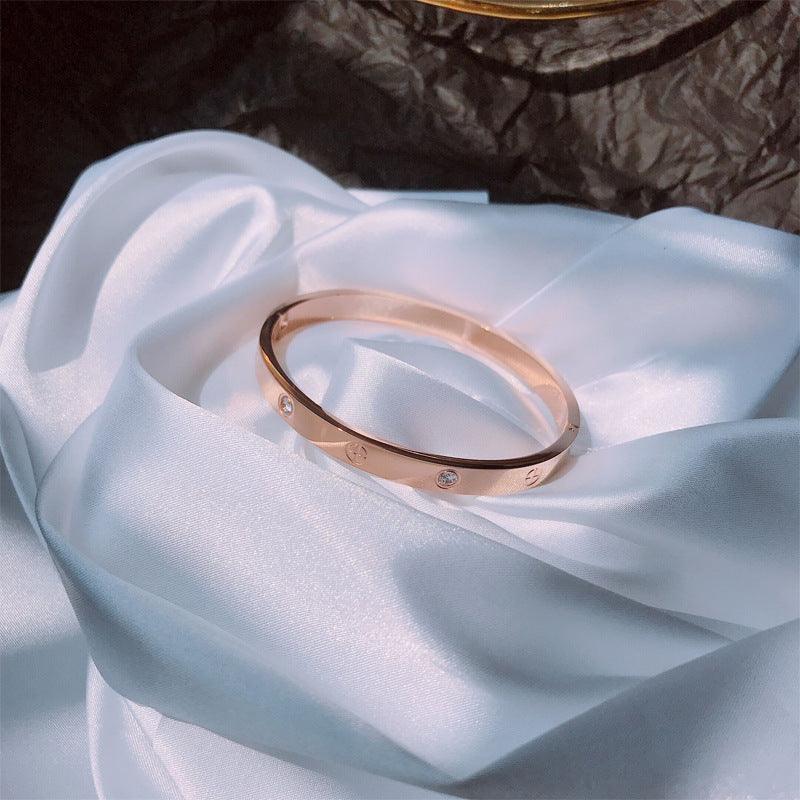 Rose Gold Titanium Steel Bracelet: Elegant Hand Jewelry for Women - Your-Look