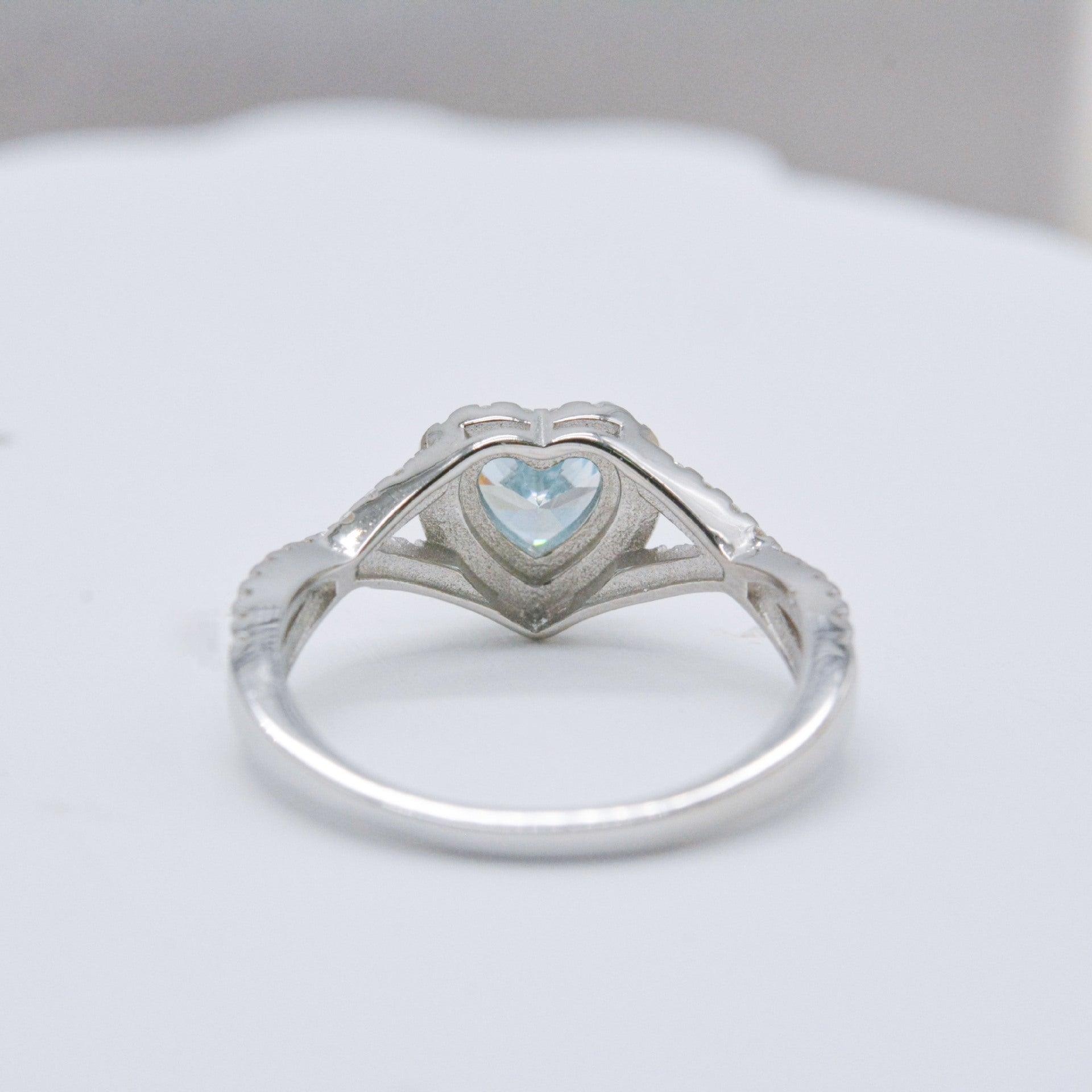 Sterling Silver S925 Heart-shaped Ring with Light Sea Blue Zircon - Your-Look