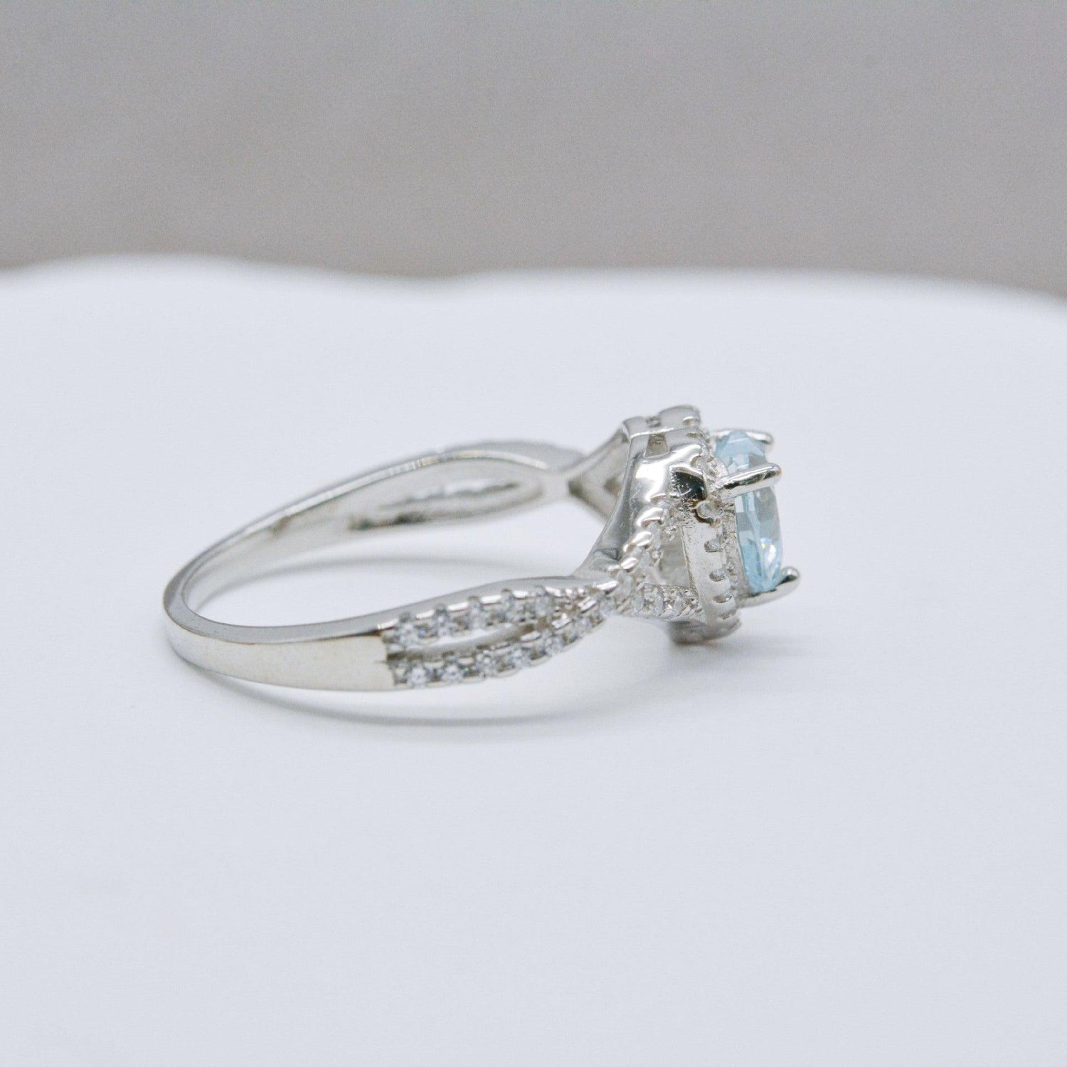 Sterling Silver S925 Heart-shaped Ring with Light Sea Blue Zircon - Your-Look