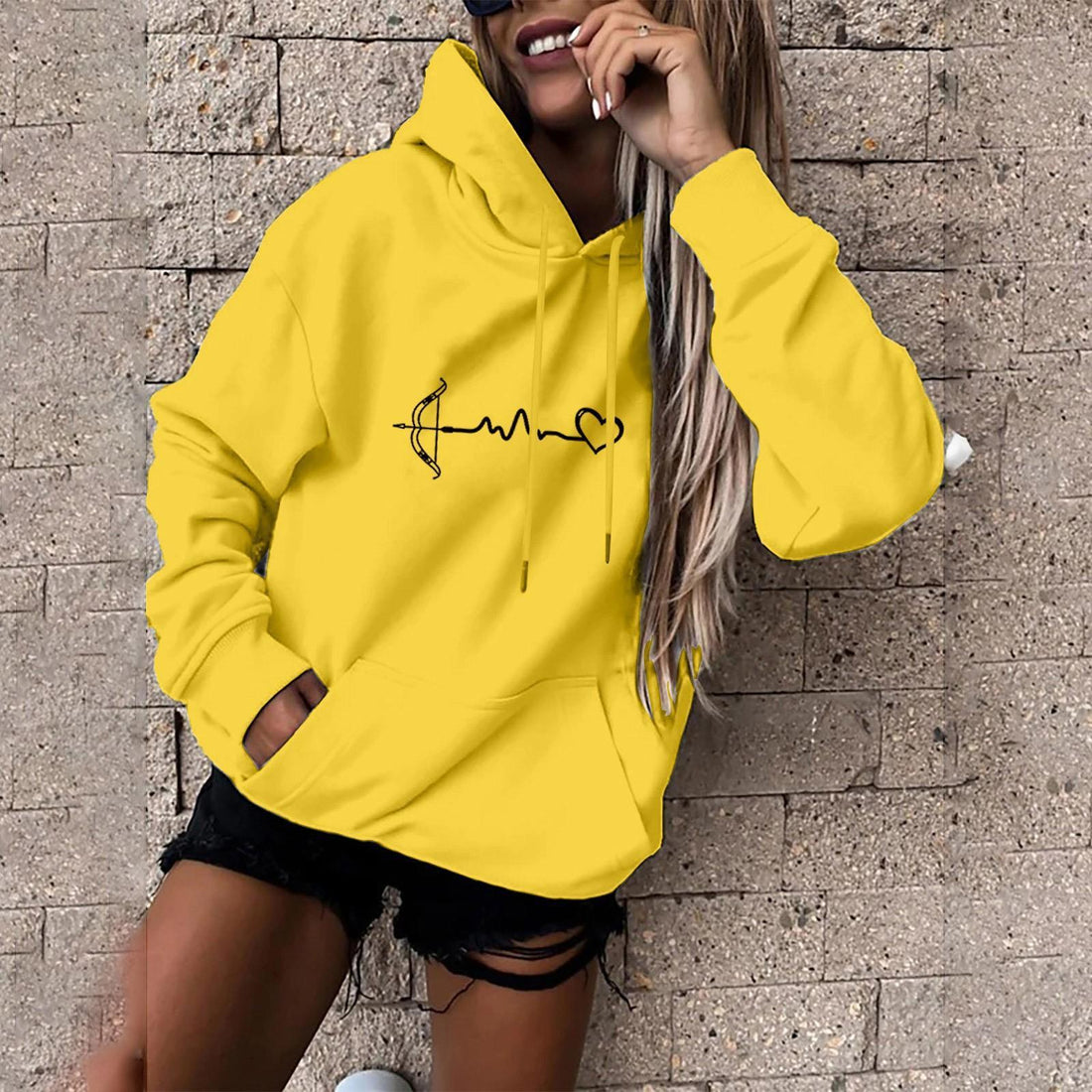 Ultimate Coziness: Fleece-lined Hoodie Sweater Women&