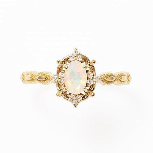 Vintage Opulence: Japanese Natural Opal 925 Silver Ring with 10K Gold Plating - Your-Look