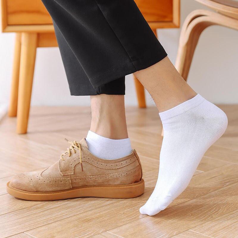 Wash Free Deodorant Sweat Absorbing Socks